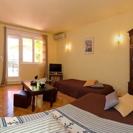 Beautiful Sandy * سبليت