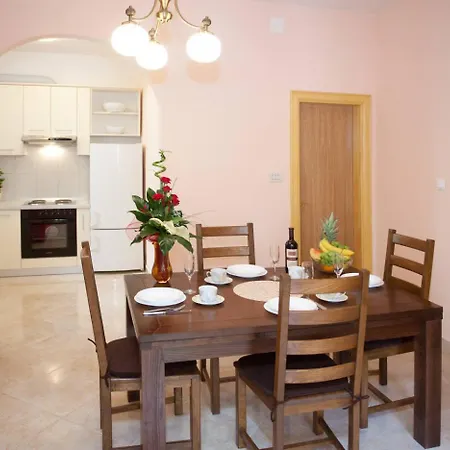 Apartment Beautiful Sandy Beach *