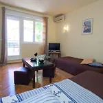 Beautiful Sandy Apartment *